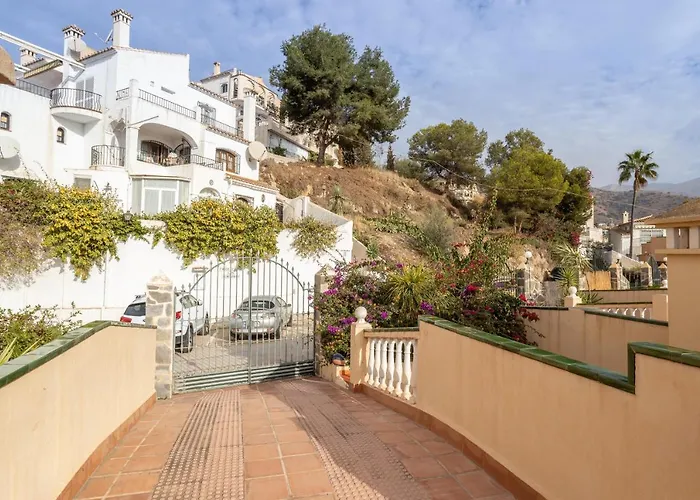 Las Flores 5 - Large Townhouse